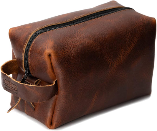 Classic Buff Leather Toiletry Bag in Full-Grain