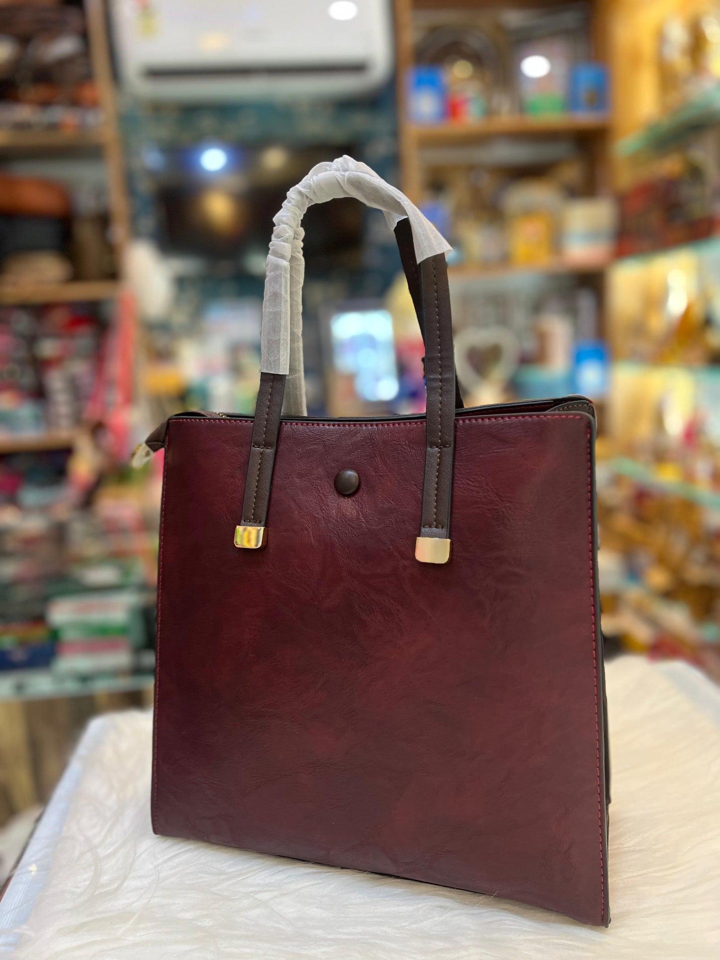 Graceful Tote Handbag with Adjustable sling