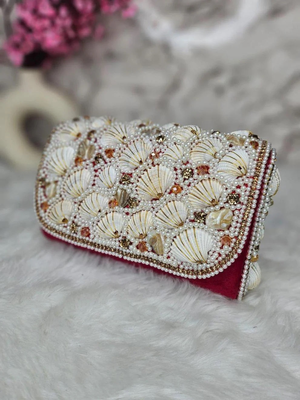 Stunning Shell Pearl Fashion Clutch Handbag